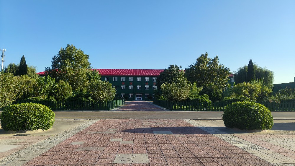 教学设备装饰新选择：环保底漆