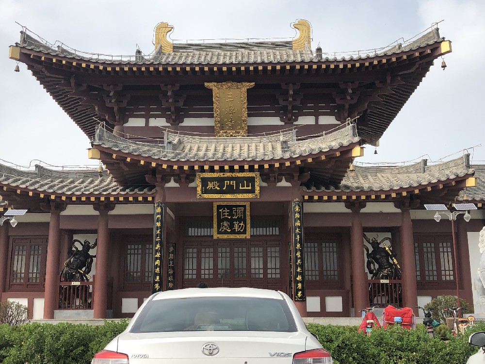 历史文化遗产的守护者：冰球突破app下载醇酸底漆的刷新与维护之道