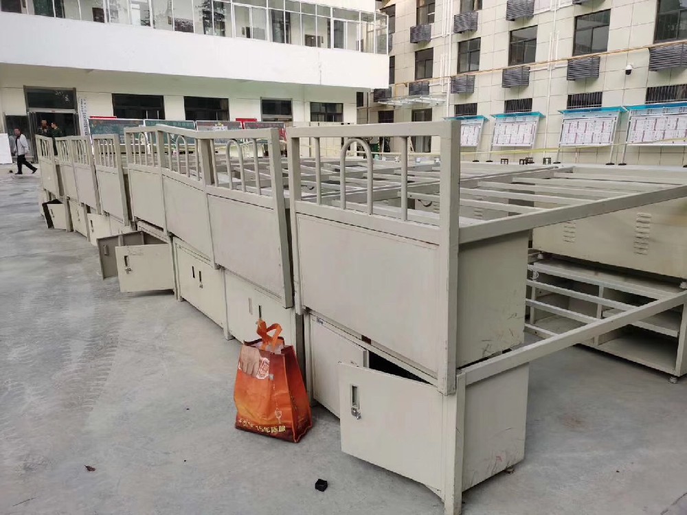 刷新教学设备新选择：醇酸外用磁漆，打造持久亮丽外观