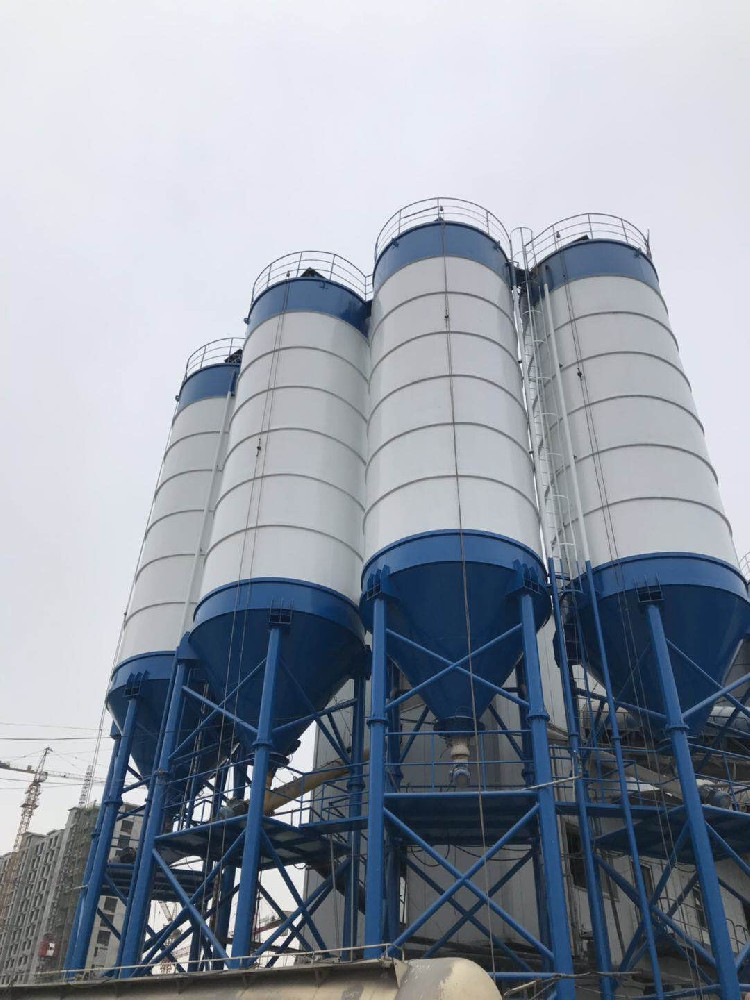 唤醒爱车新生命：卓越醇酸改装汽车漆引领外设施刷新潮流