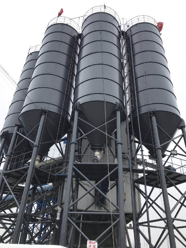 寒冷地区刷新维护新选择：醇酸防锈磁漆的卓越表现