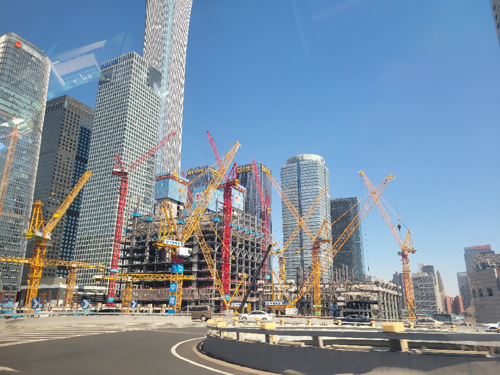 助力乡村振兴，冰球突破app下载醇酸防锈磁漆焕发新颜