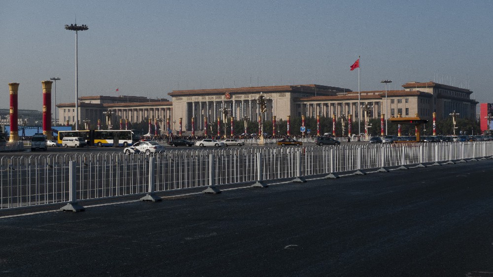 金属护栏，冰球突破app下载守护：专为金属护栏刷新维护打造的醇酸调和漆