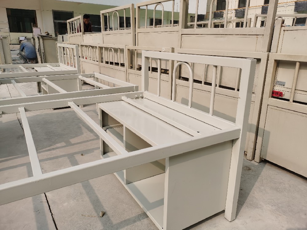 焕新教育培训空间：冰球突破app下载醇酸调和漆打造安全舒适学习环境