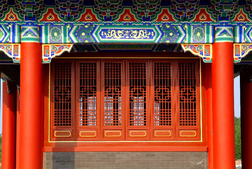 历史文化遗产的守护神：冰球突破app下载醇酸防锈漆，让古老记忆焕发新生