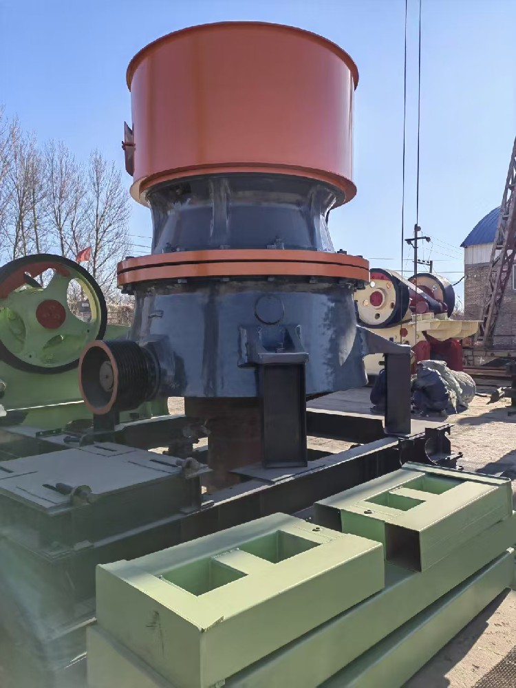 环保工程刷新优选，冰球突破app下载醇酸底漆筑就绿色未来